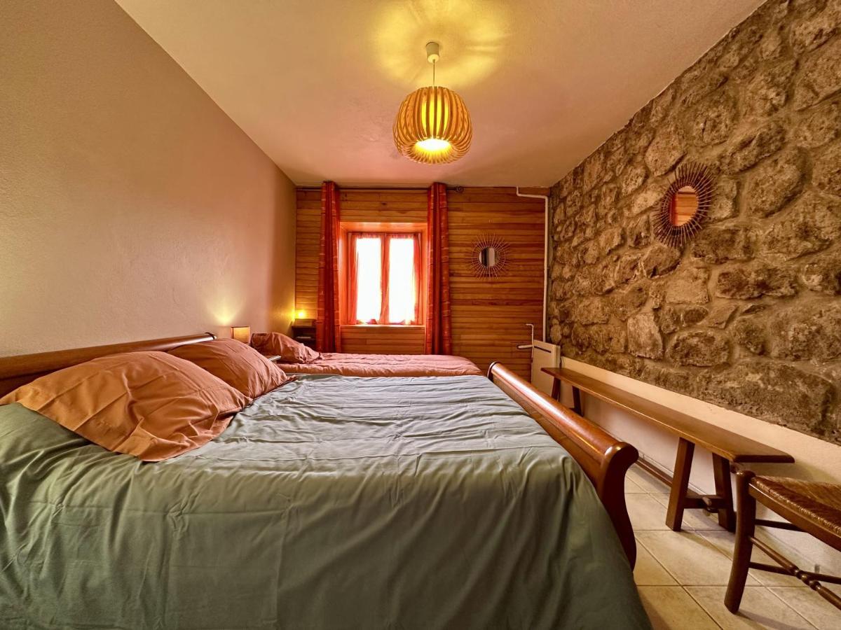Gîte de NOE au Ray-pic Pereyres Eksteriør bilde